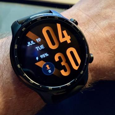Ticwatch burn in top