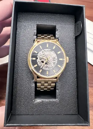 Nixon watches review deals